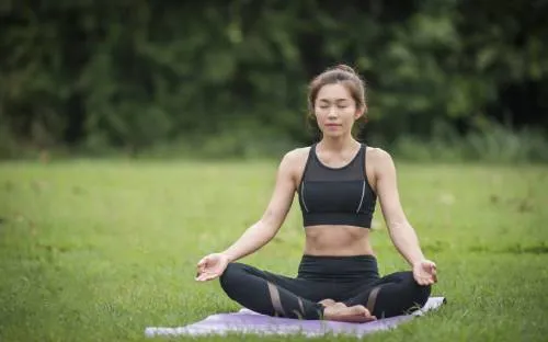 354254ace8e9d8883347f161e5f696cc.Pote-pallacio-Yoga-park